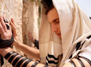 Israel, Jerusalem, Western Wall, Wailing Wall, Religion, Student Travel, School Trip © Noam Chen, ThinkIsrael.com